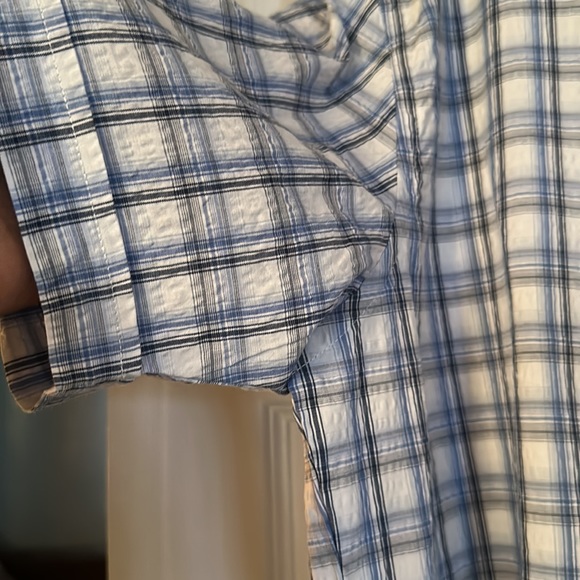 Van Heusen short sleeve shirt - Picture 3 of 8